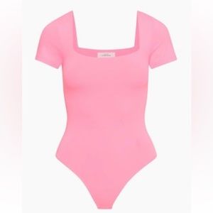 Aritzia Babaton Contour Squareneck Shortsleeve Bodysuit - Sz M